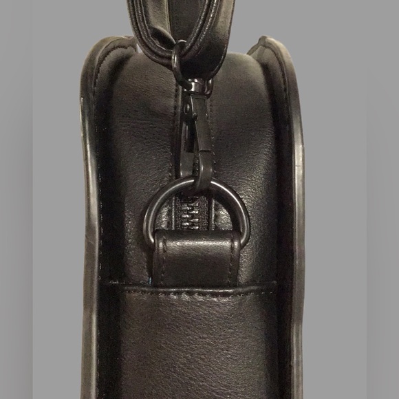 Loungefly Darth‎ Vader Funko POP Crossbody, Black - Picture 6 of 10